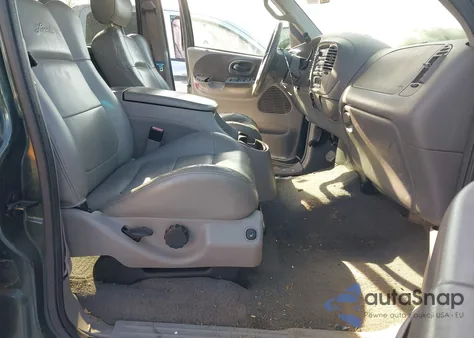 2002 Ford F-150 Lariat/Xlt from USA, damaged, VIN 1FTRW08L82KA87111